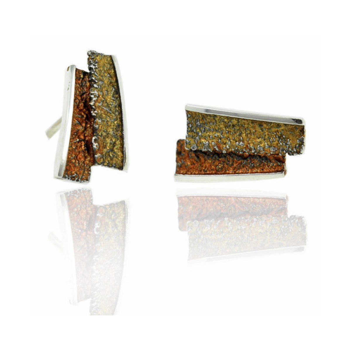 Small ochre Troia earrings van Arior Barcelona