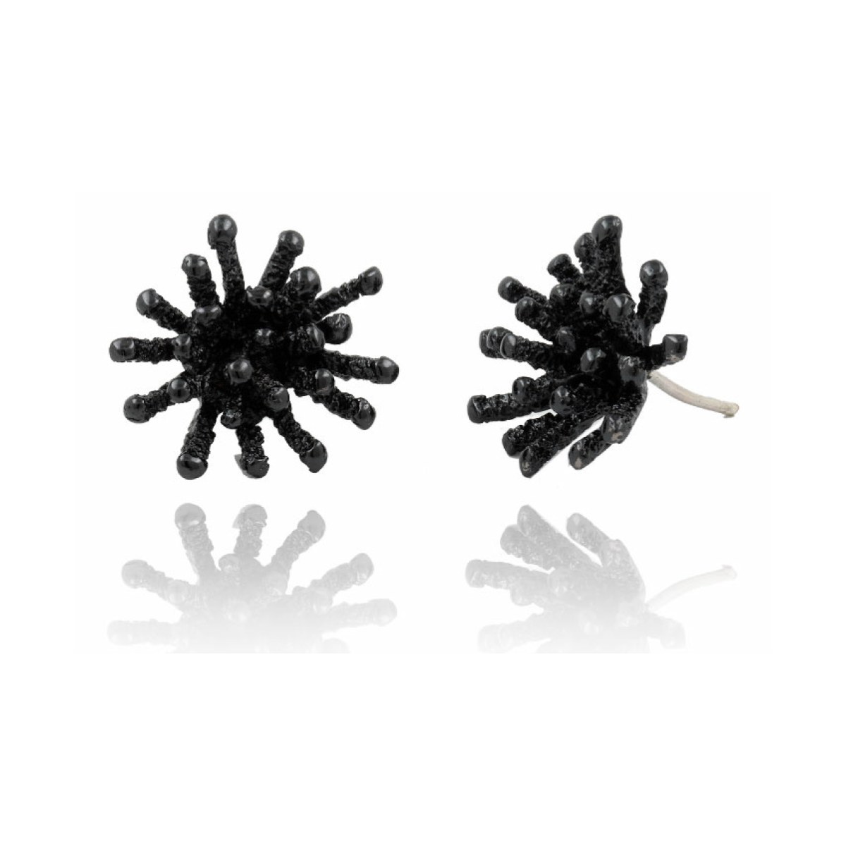 Esporas GoldenBlack premium earring van Arior Barcelona