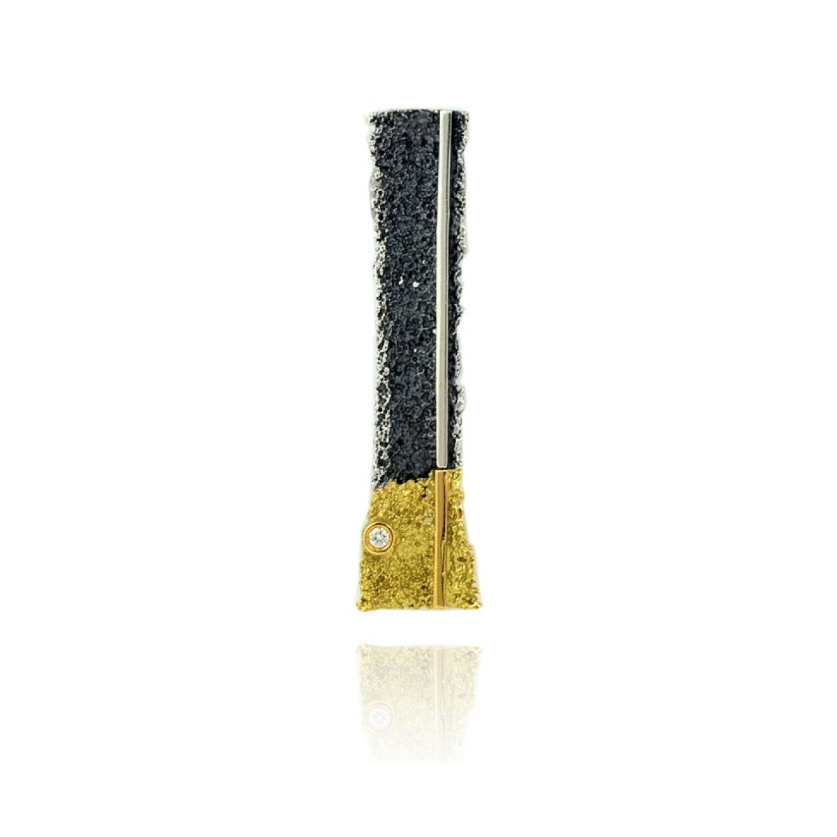 Osha silver&gold big pendant van Arior Barcelona