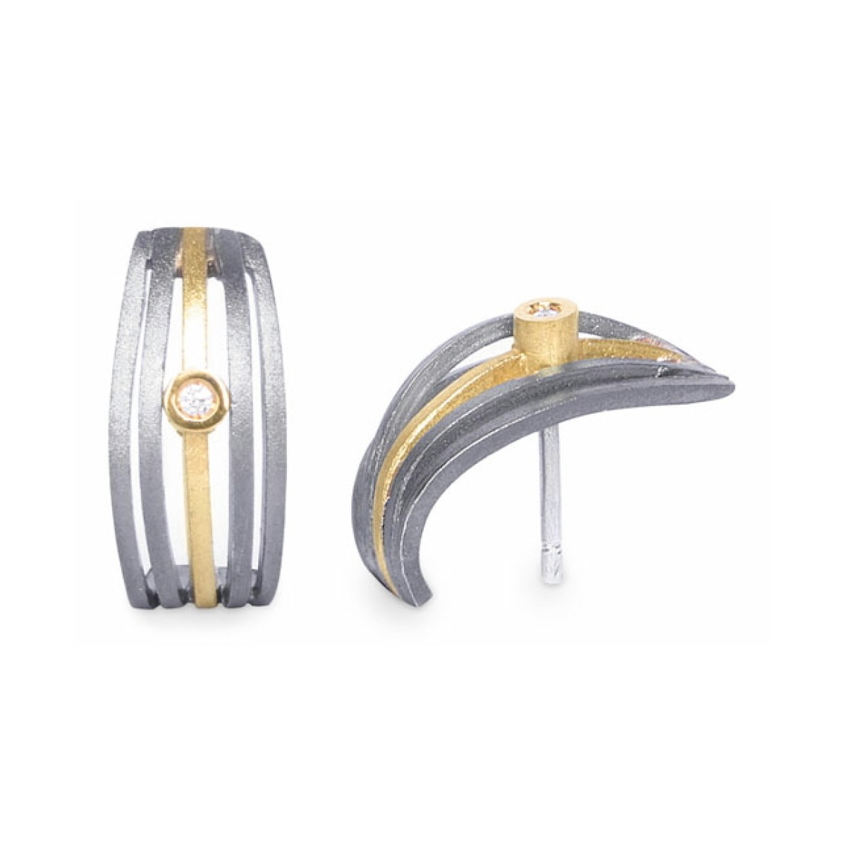 Filum earring 5 van Arior Barcelona