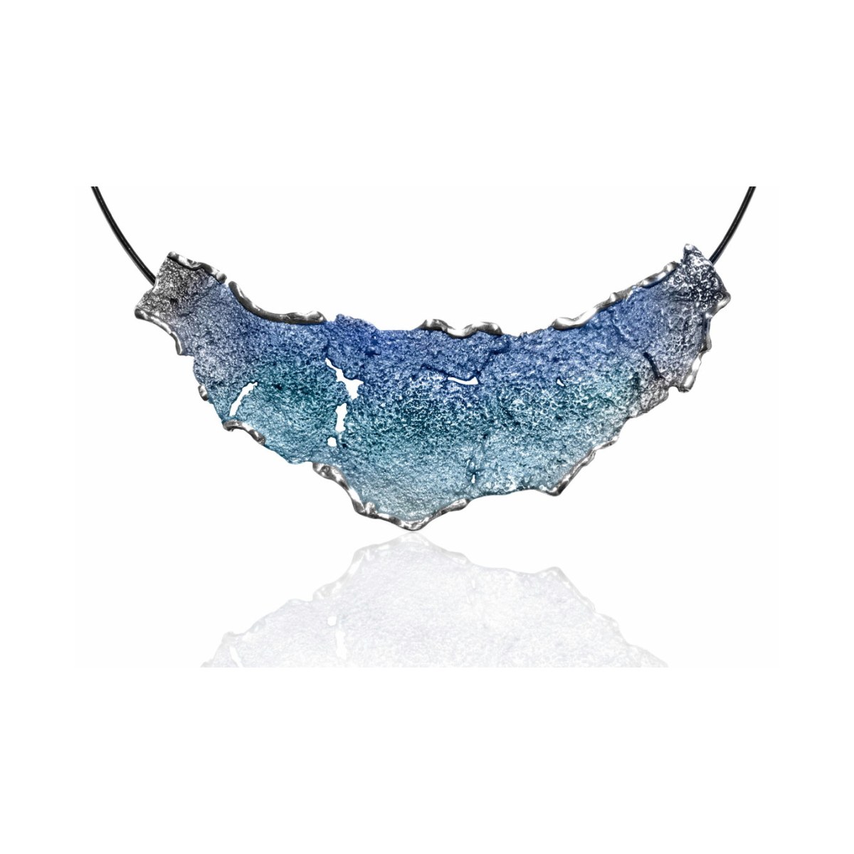 Formentera-blue Intenzza big necklace van Arior Barcelona