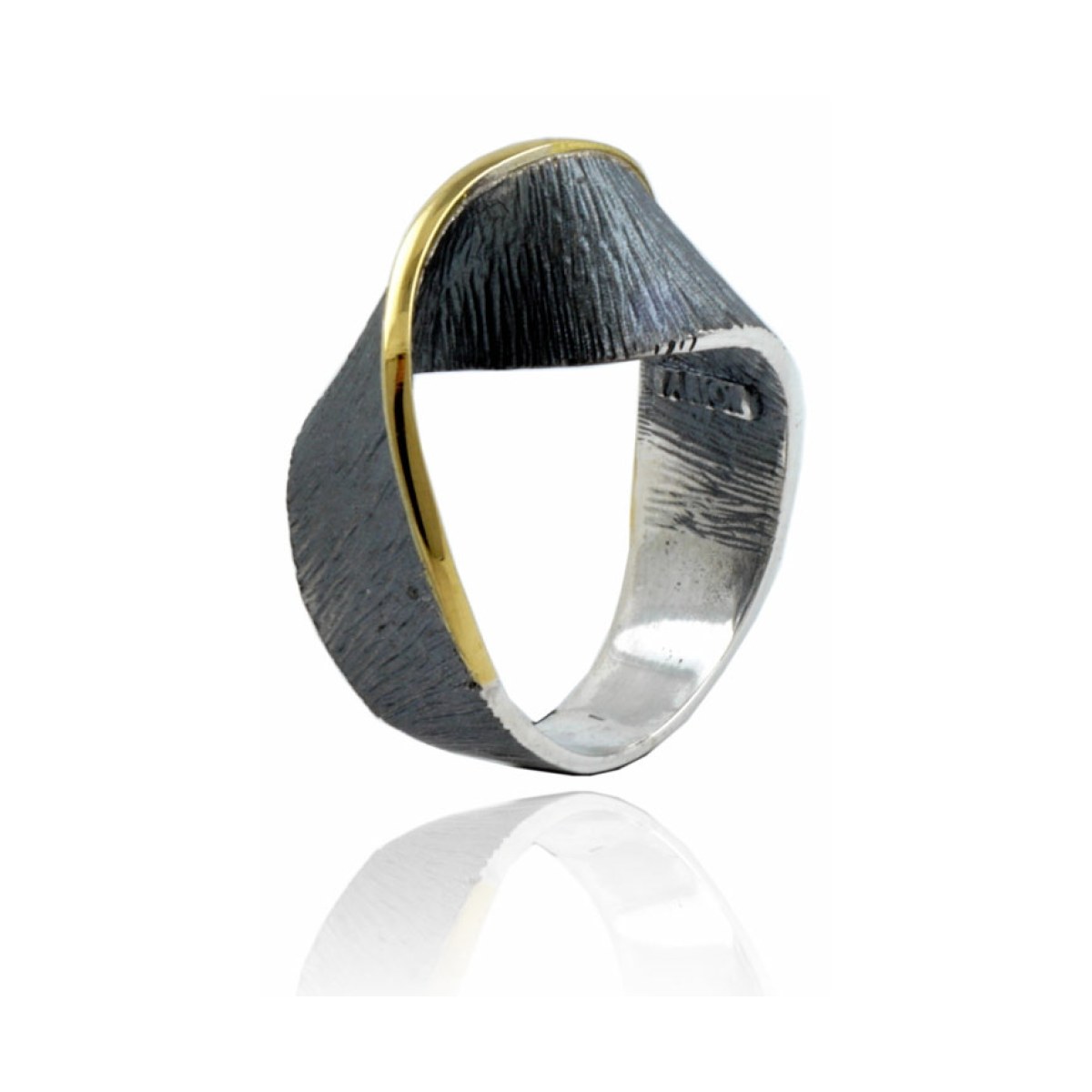 Moebius big ring van Arior Barcelona