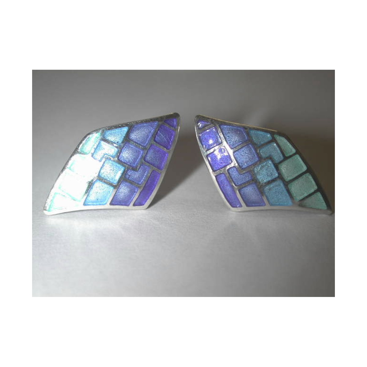 Pendientes gaudi azul trencadis van Arior Barcelona