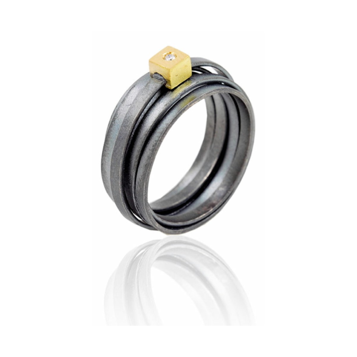 Lux square ring van Arior Barcelona