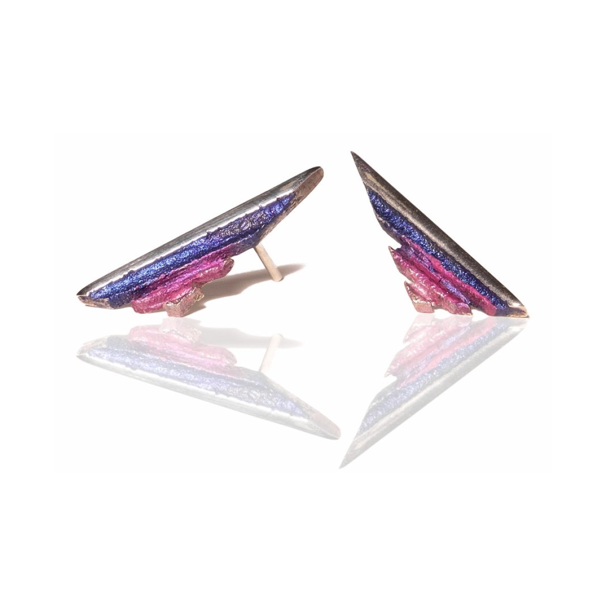 Dana violet small earring van Arior Barcelona