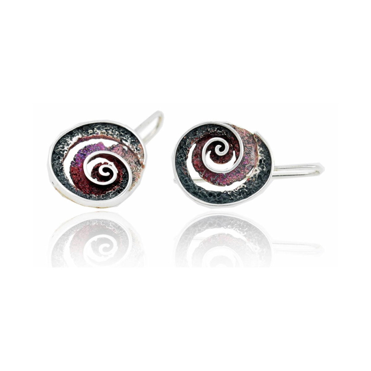 Siena-red Riera big earrings van Arior Barcelona