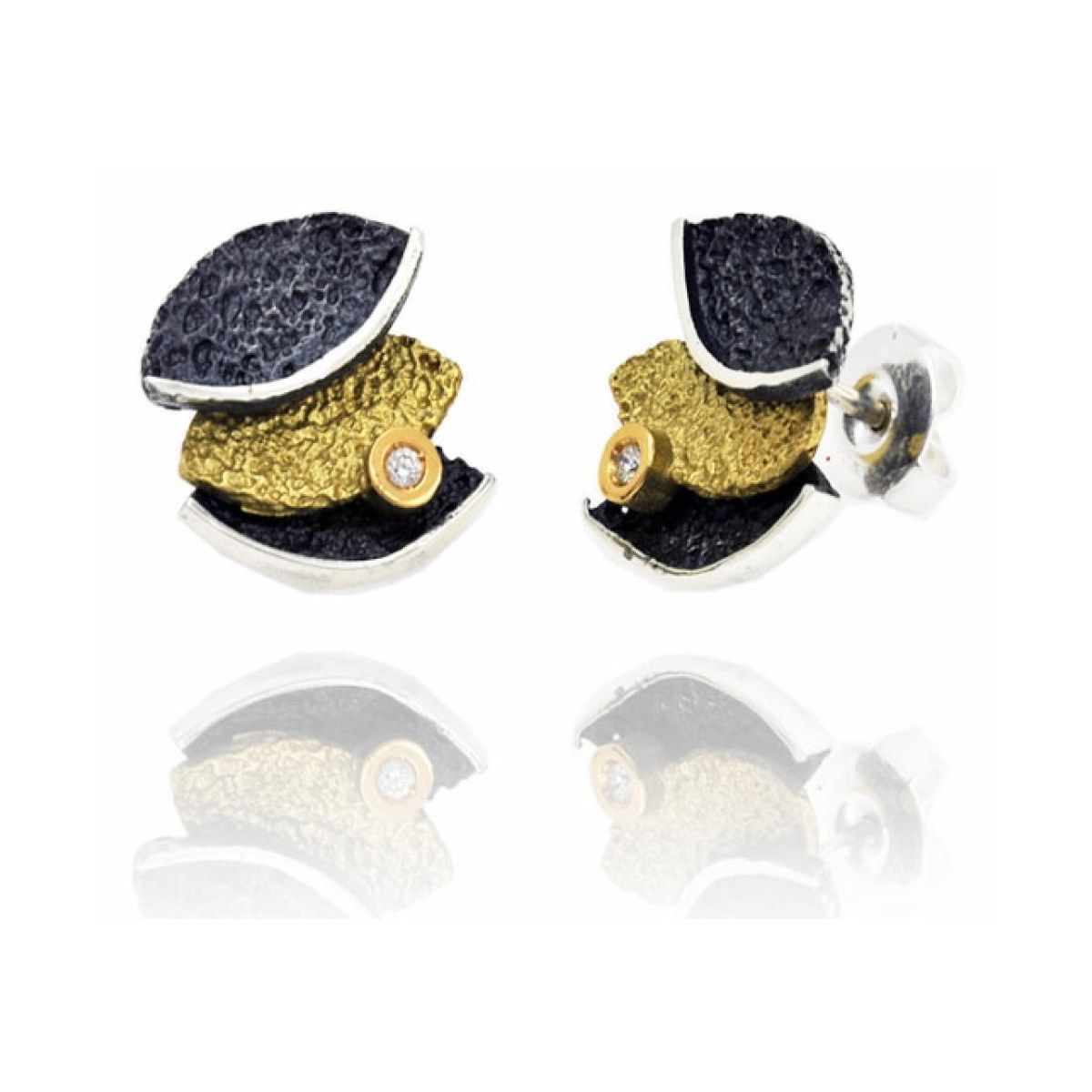 Smile silver&gold earring van Arior Barcelona