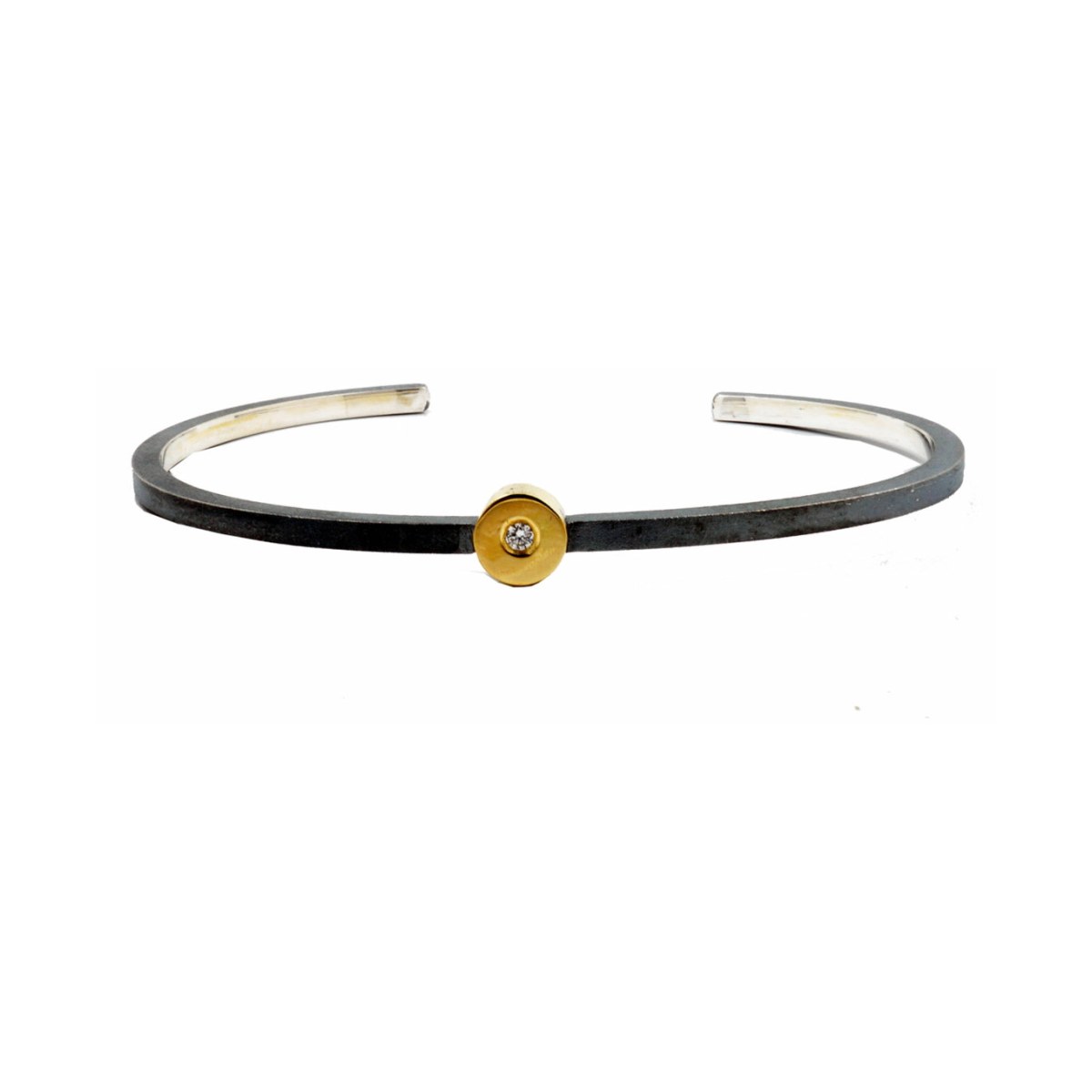 Smooth Kora Bangle, Large Round Diamond Setting van Arior Barcelona