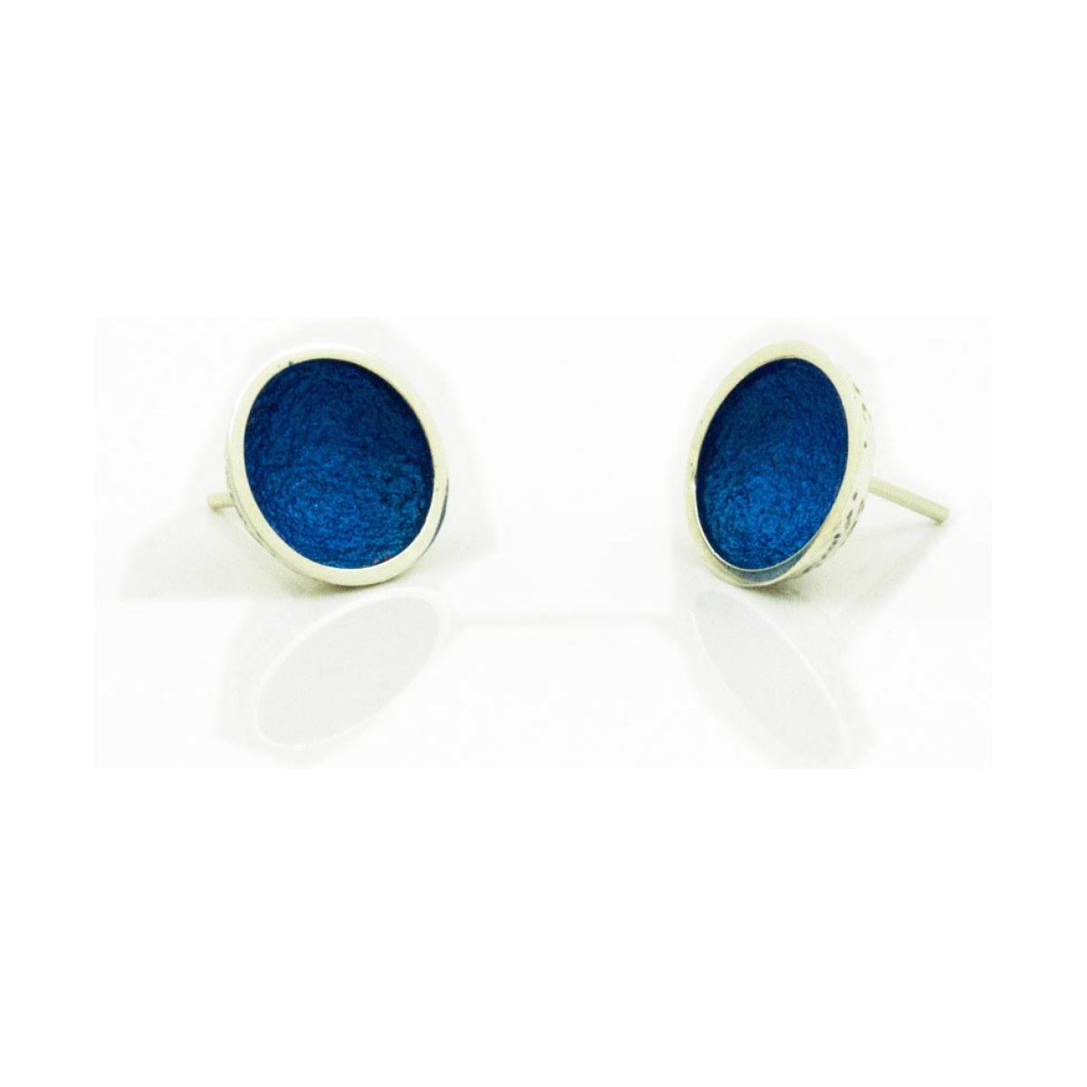 Singular blue big 1 round earring van Arior Barcelona