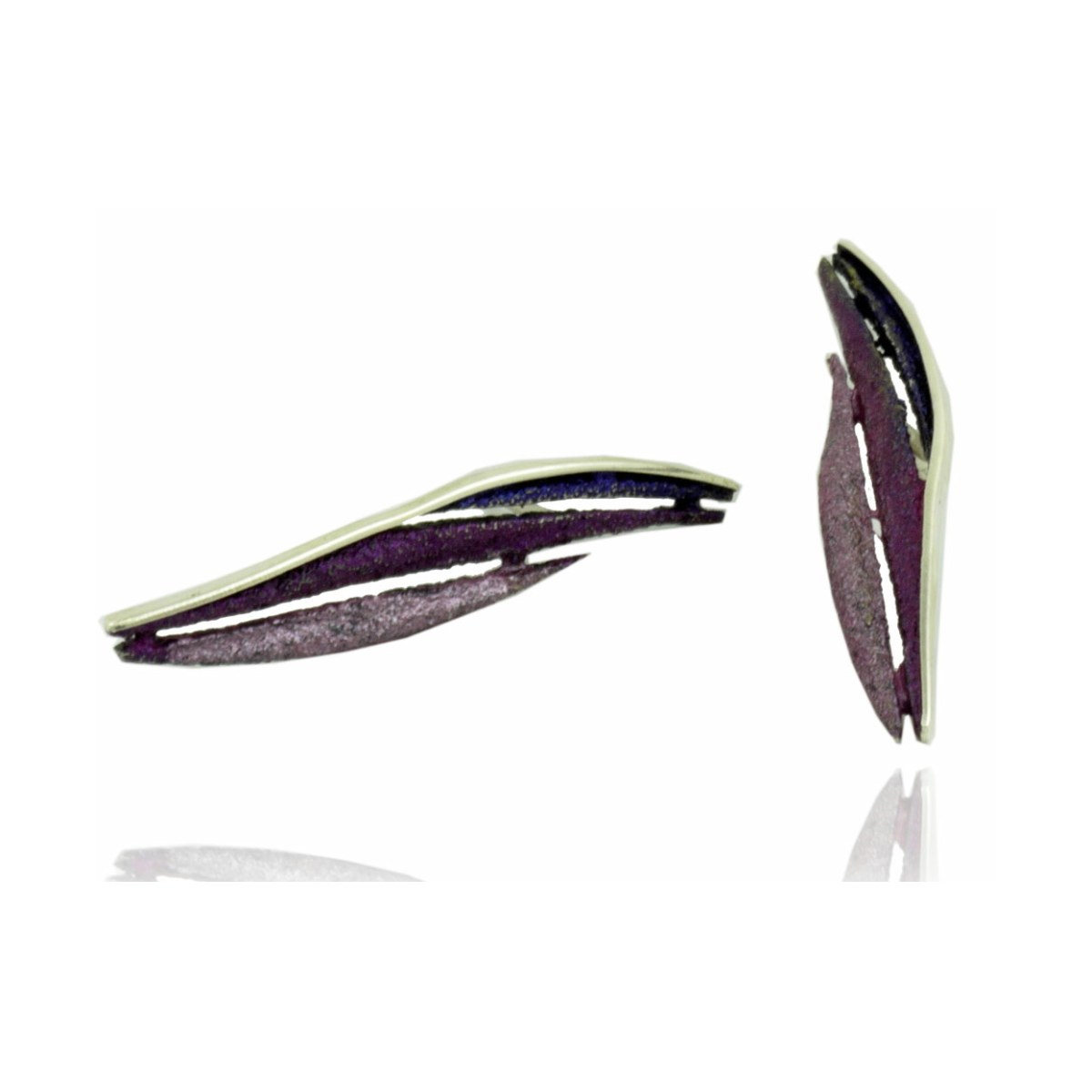 Bori violet earring van Arior Barcelona